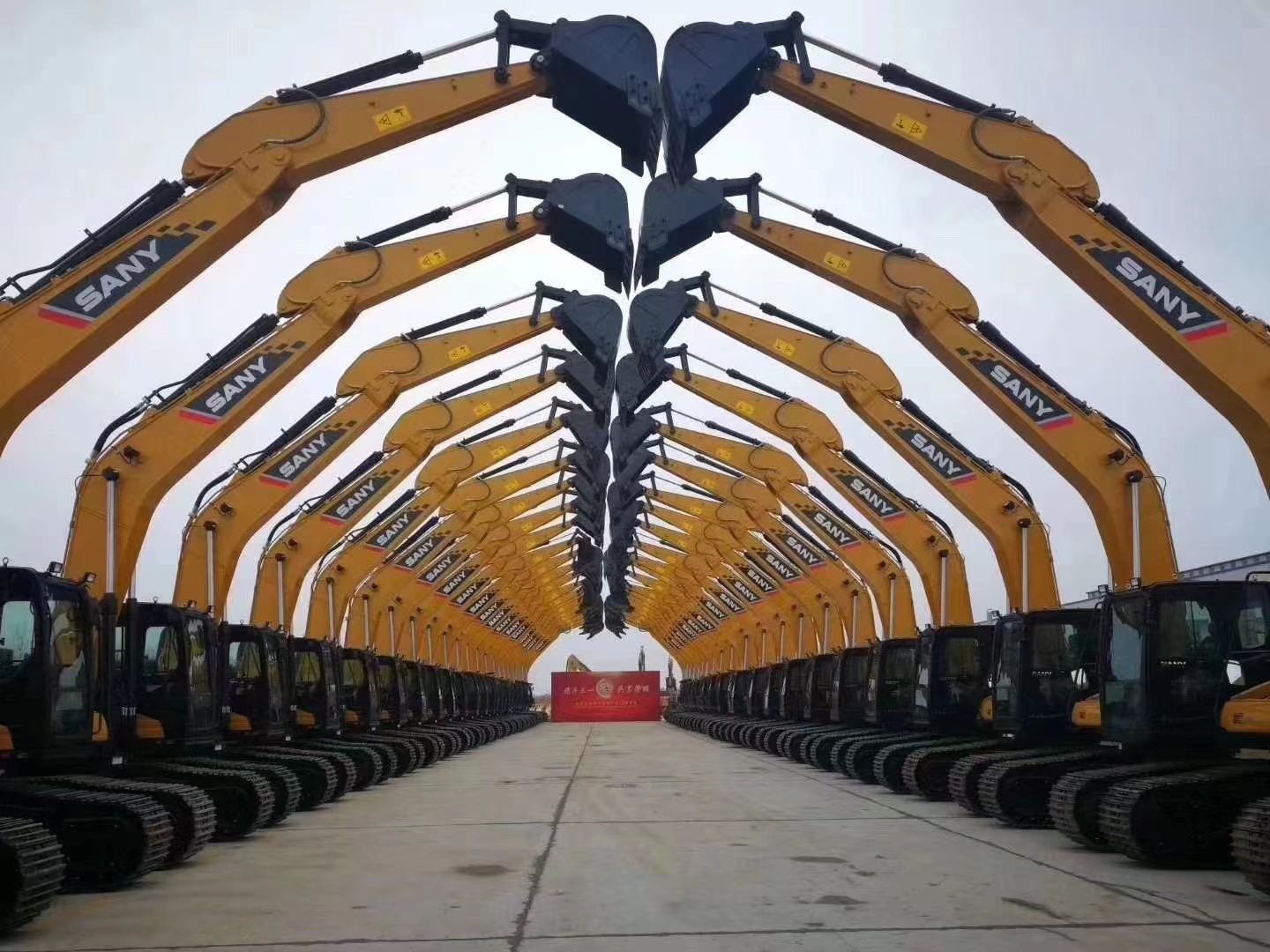 驻马店挖掘机培训造型